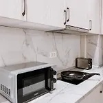 Апартаменты Breezy 30 By Sea View